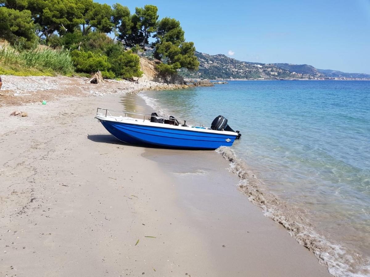 La Casetta Mortola Inferiore Exterior foto